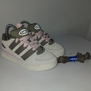 ADIDAS FORUM2000 unisex Aluminium/ Supplier Colour/ Off Whte W Sz 7.5 / M Sz 6.5